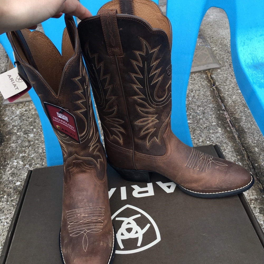 Ariat Brown Heritage Western R-Toe Cowboy Boots
